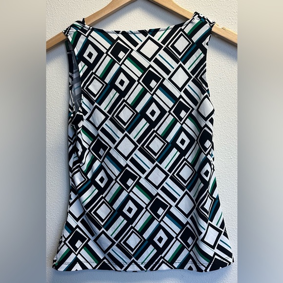 🎉 3 for $20🎉 Calvin Klein Tank/Shell - Picture 2 of 3